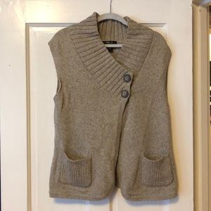 Sweater Vest